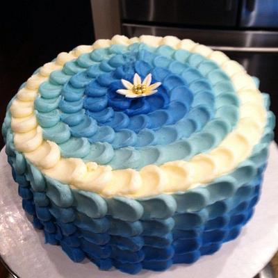 Blue Ombre - Cake by Rita Stincer