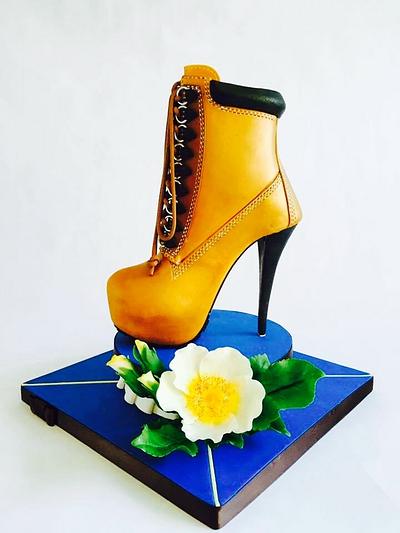 Sugar ankle boot - Cake by Antonio Balbuena