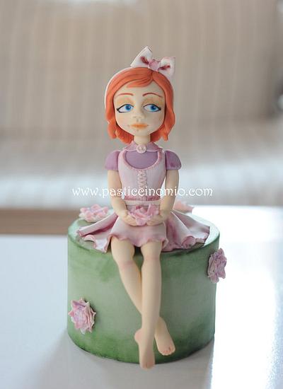 Girl Figurine - Cake by Pasticcino Mio