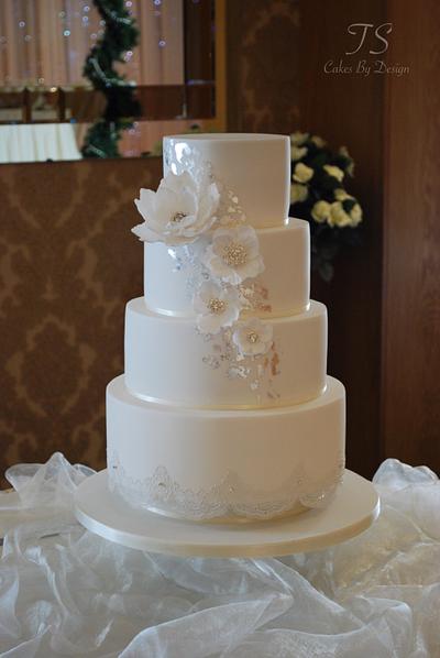 Pure Elegance Wedding Cake - Cake by Emma Stewart