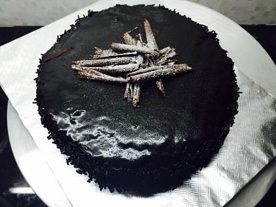 Chocolate cake with Chocolate ganache topping   - Cake by Mizria