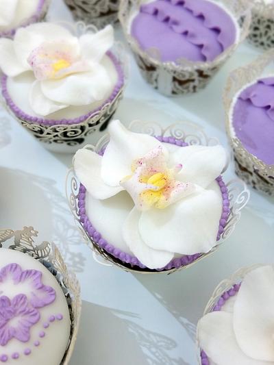 Wedding cupcakes :) - Cake by SWEET architect