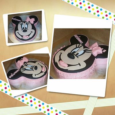 Minnie Mouse - Cake by Tee Tee's Sweets