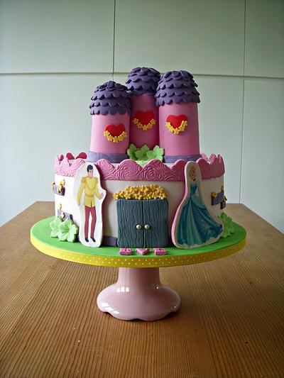 Cinderella Castle - Cake by Beside The Seaside Cupcakes