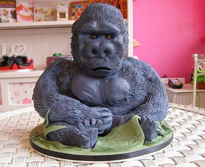 Carlos The Gorilla - Cake by CakeBakes