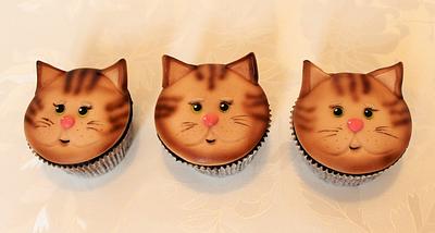 Cats - Cake by Kateřina Lončáková