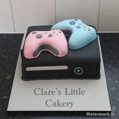 Xbox 360 cake - Cake by Clareslittlecakery