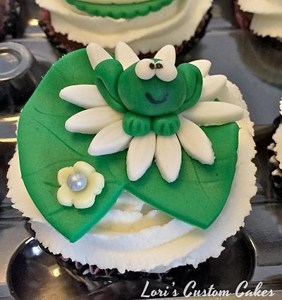 Little Froggy  - Cake by Lori Mahoney (Lori's Custom Cakes) 
