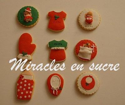 They are the cookies for baby Clara who joined in our life at Christmas:) - Cake by miracles_ensucre