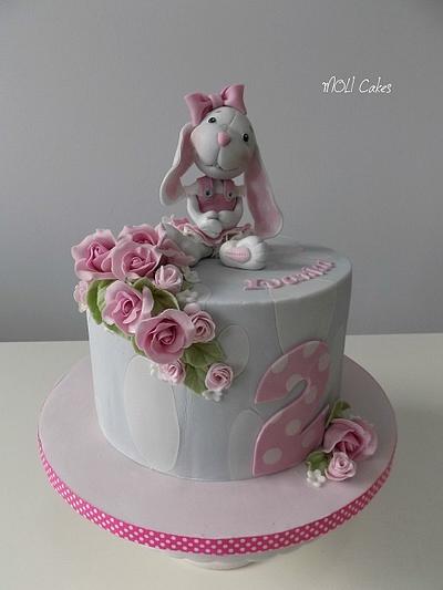 Bunny  - Cake by MOLI Cakes