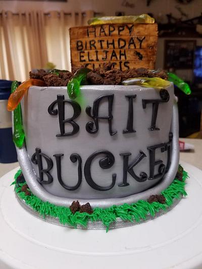 Bait Bucket Birthday Cake with matching cupcakes - Cake by Creative Designs By Cass