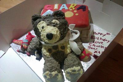 Charley bear - Cake by Dawn and Katherine