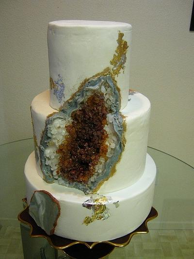 Amber Agate Geode Cake - Cake by Cakeicer (Shirley)