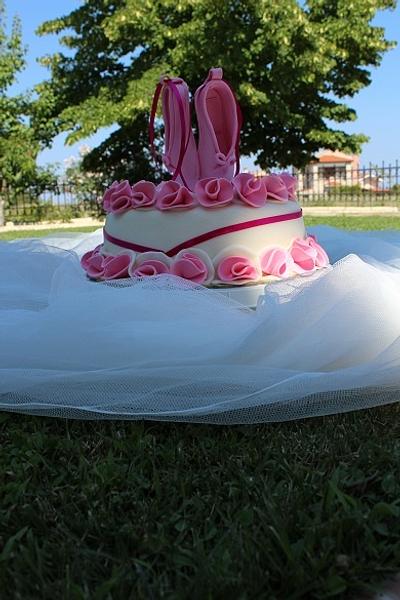 For another little ballerina! - Cake by Petra Florean