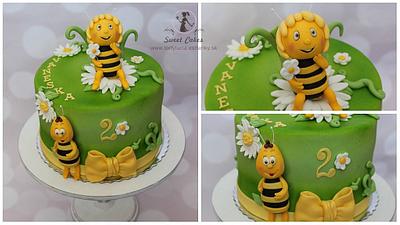 Maja the Bee - Cake by tortylucia