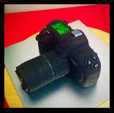 Digital camera cake - Cake by EyeSeaDoughNuts