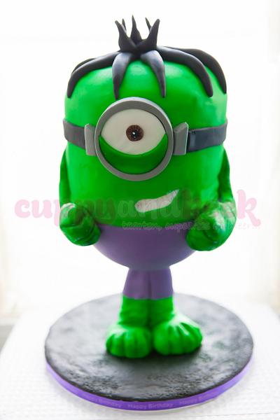 Hulk Minion - Cake by Cuppy And Keek