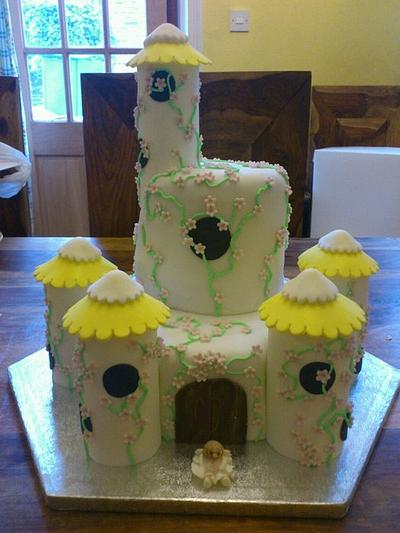 Fairy castle - Cake by Helen C of Colliwobble Cakes