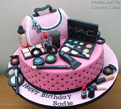 When one lipstick just isn't enough! - Cake by Mother and Me Creative Cakes