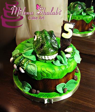 dinosaur - Cake by Milena Shalabi