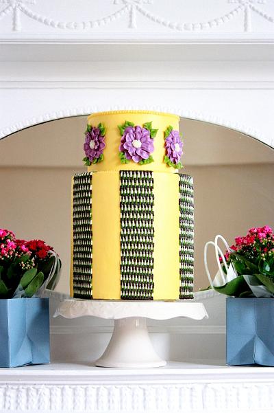 Chic - Cake by Queen of Hearts Couture Cakes