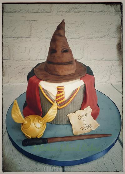 Harry Potter Sweater Cake - Cake by Kitchen Island Cakes