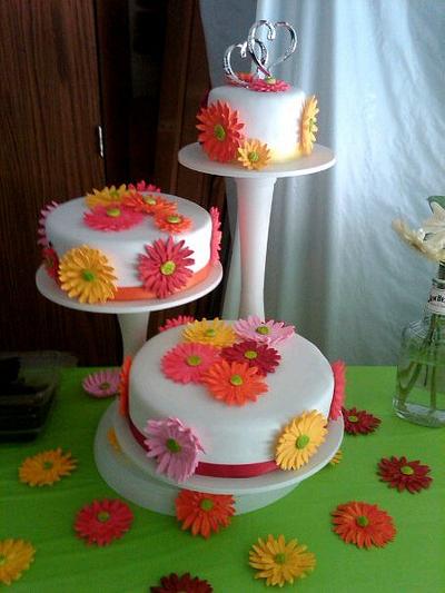 Gerber Daisy Wedding Cake - Cake by Courtney Healan