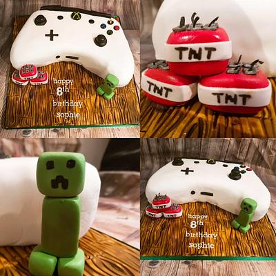 Xbox One controller / Minecraft cake - Cake by The German Cakesmith