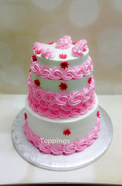 Three tier whipping cream cake - Cake by toppings