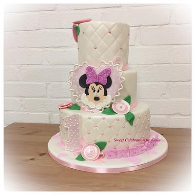 Minnie Mouse cake - Cake by Bla bla bla