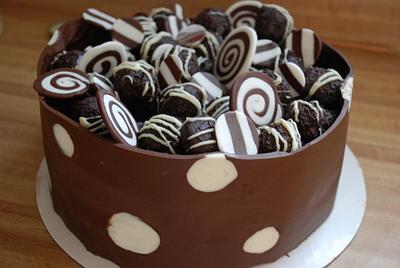 Chocolate cake - Cake by lisssa