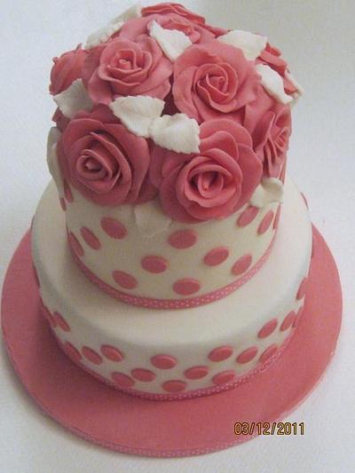 rosse cake  - Cake by Alessandra