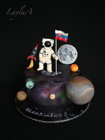 Space Cake  - Cake by Layla A