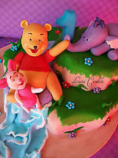 winnie the pooh & friends - Cake by LUXURY CAKE BY LUCIA CANDELA
