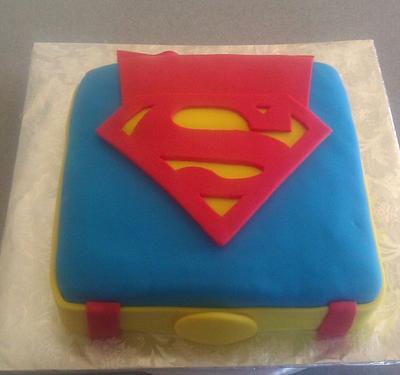 Superman! - Cake by Carrie