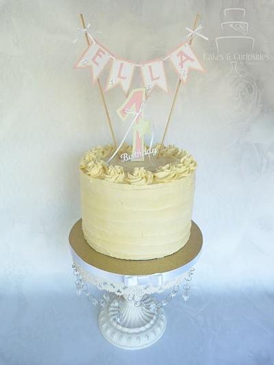 Simple buttercream & topper - Cake by Symone Rostron Cakes & Curiosities