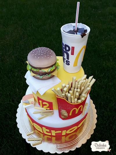 Torta Big Mac Mc Donald's - Big Mac Mc Donald's cake - Cake by Dolcidea creazioni