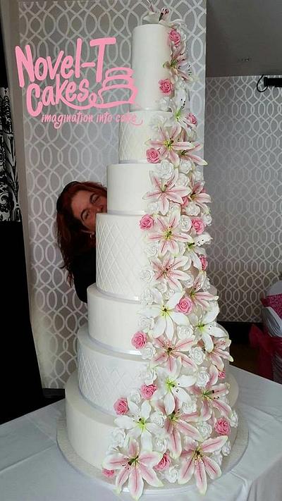 Cakezilla!!!Roses and lillies wedding cake - Cake by Novel-T Cakes