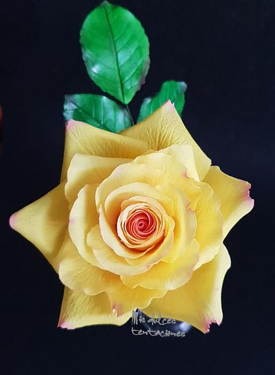 Yellow rose - Cake by Asya Vencheva 