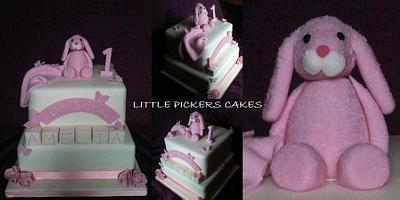 1st birthday - Cake by little pickers cakes