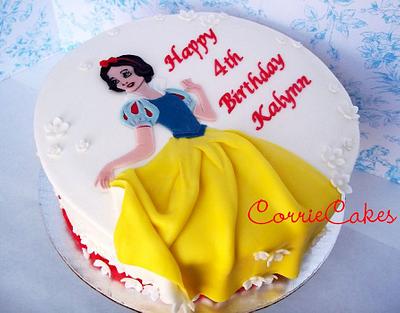 Snow White - Cake by Corrie