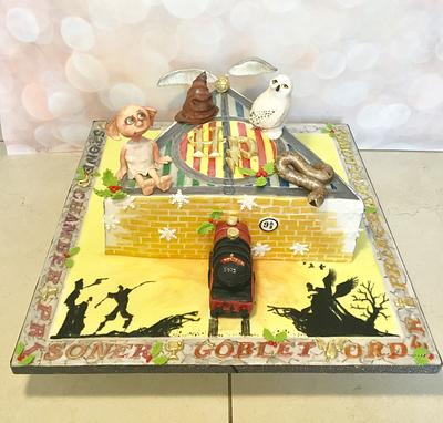 Deathly Hallows Christmas Cake - Cake by Alanscakestocraft
