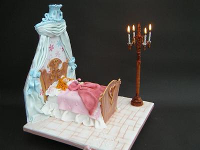 Sleeping Beauty - Cake by lorraine mcgarry