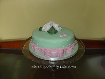 The Camellia Cake - Cake by Sofia Costa (Cakes & Cookies by Sofia Costa)