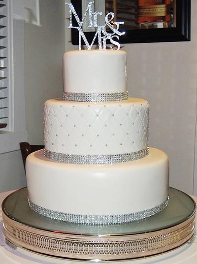 Bling Wedding - Cake by Kendra's Country Bakery