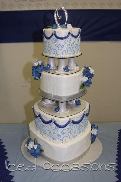 Navy Hydrangea White Rose Heart Cake - Cake by Morgan