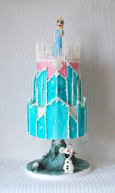 Frozen castle on a mountain - Cake by The Cornish Cakery