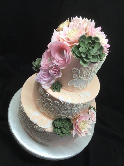Dahlia wedding cake - Cake by Ester Siswadi