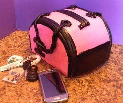 love for hand bags  - Cake by L's Lindstroms Bakery