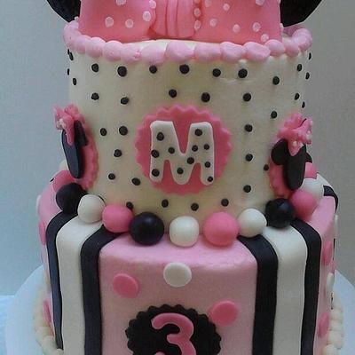 Minnie Mouse - Cake by K Blake Jordan